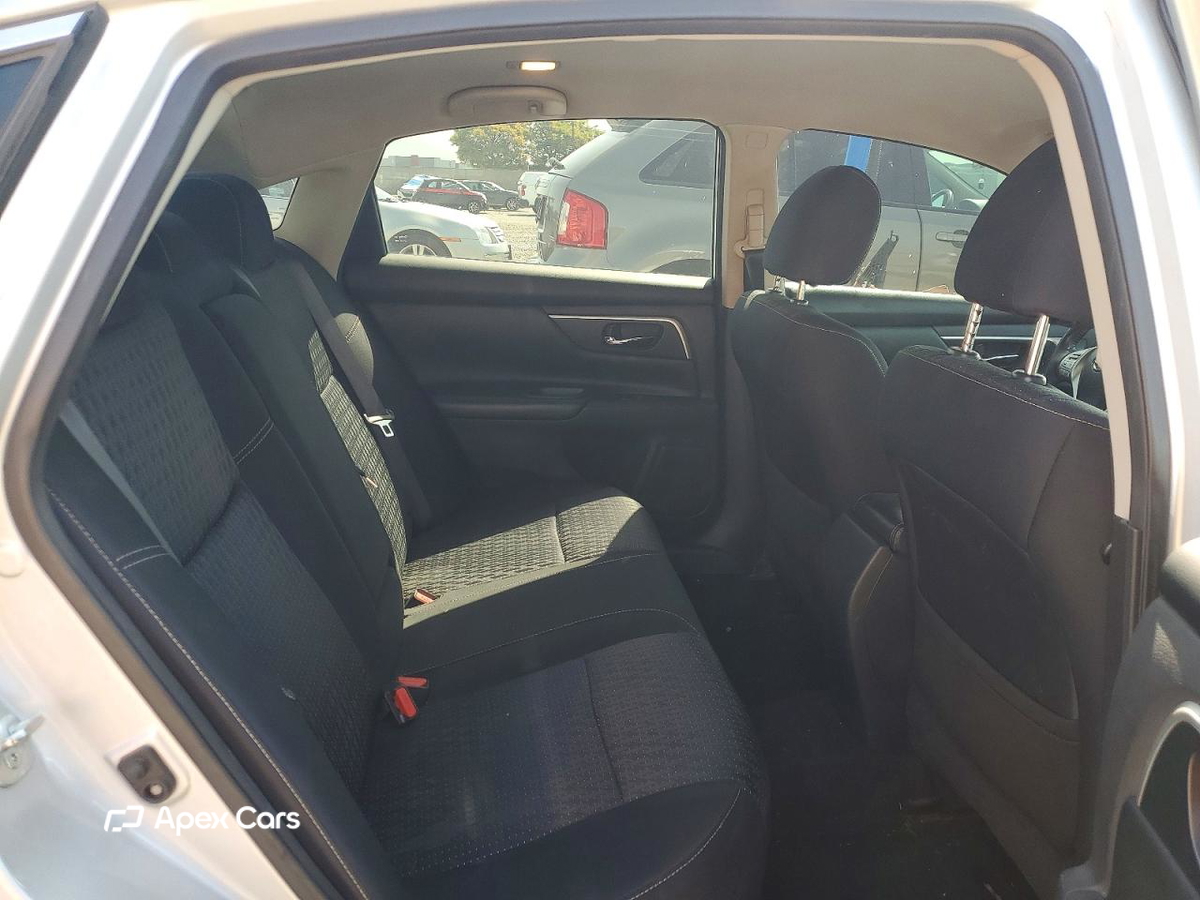 Nissan Altima 2016