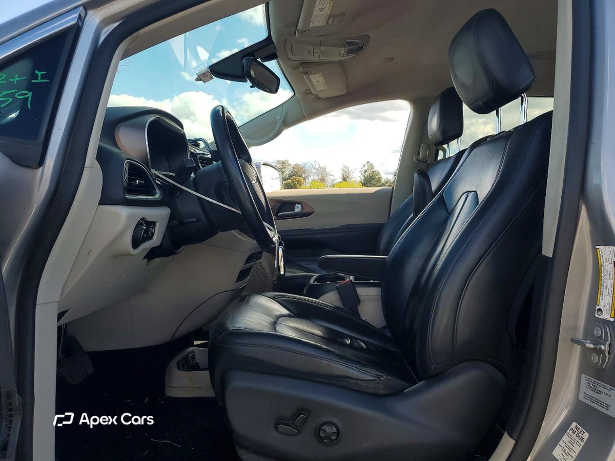 Chrysler Pacifica 2017