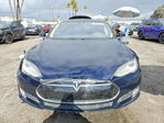 Tesla Model S 2015