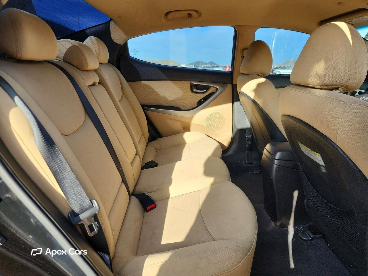 Hyundai Elantra 2013