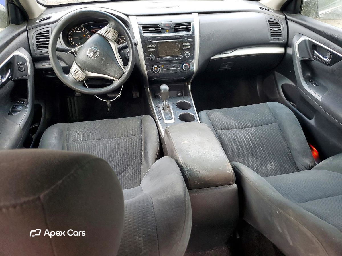 Nissan Altima 2015