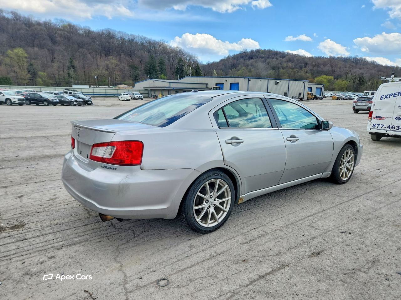 Mitsubishi Galant 2012