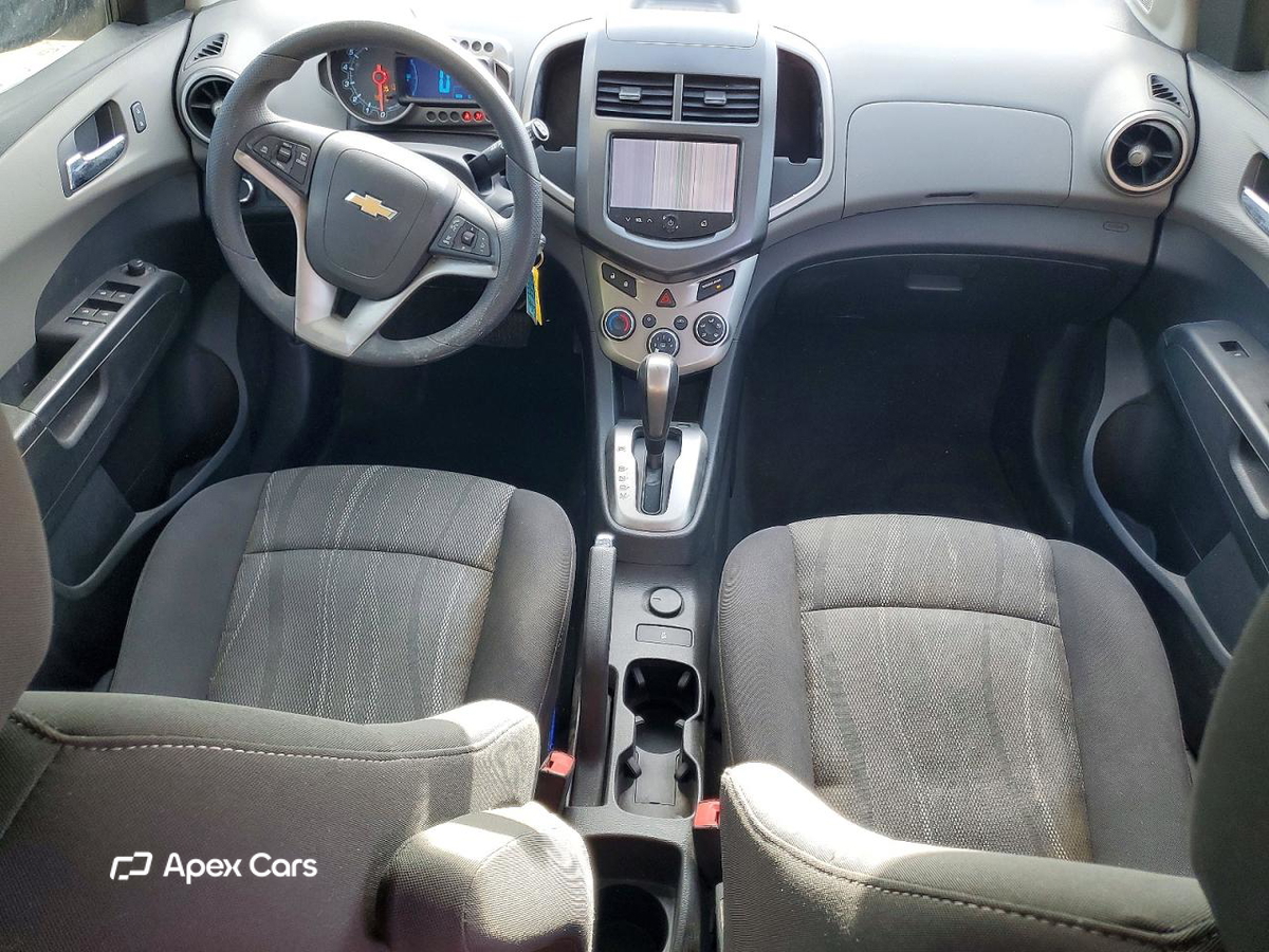 Chevrolet Sonic 2015