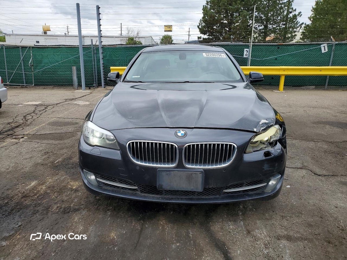 BMW Series 5 2012