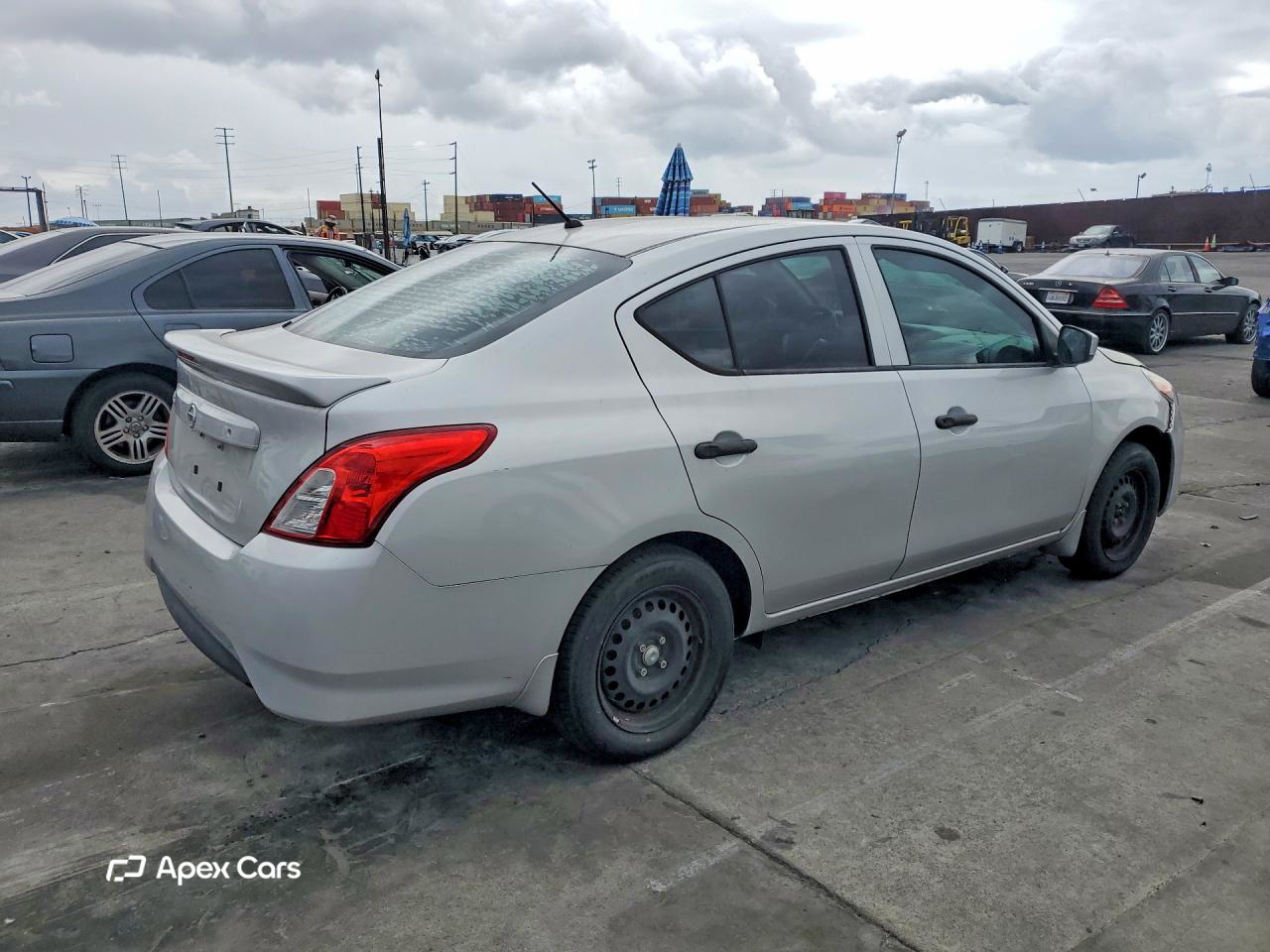 Nissan Versa 2017