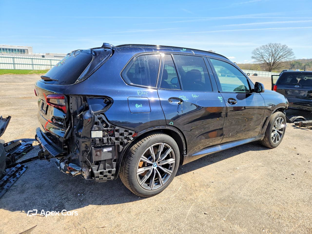 BMW X5 2023