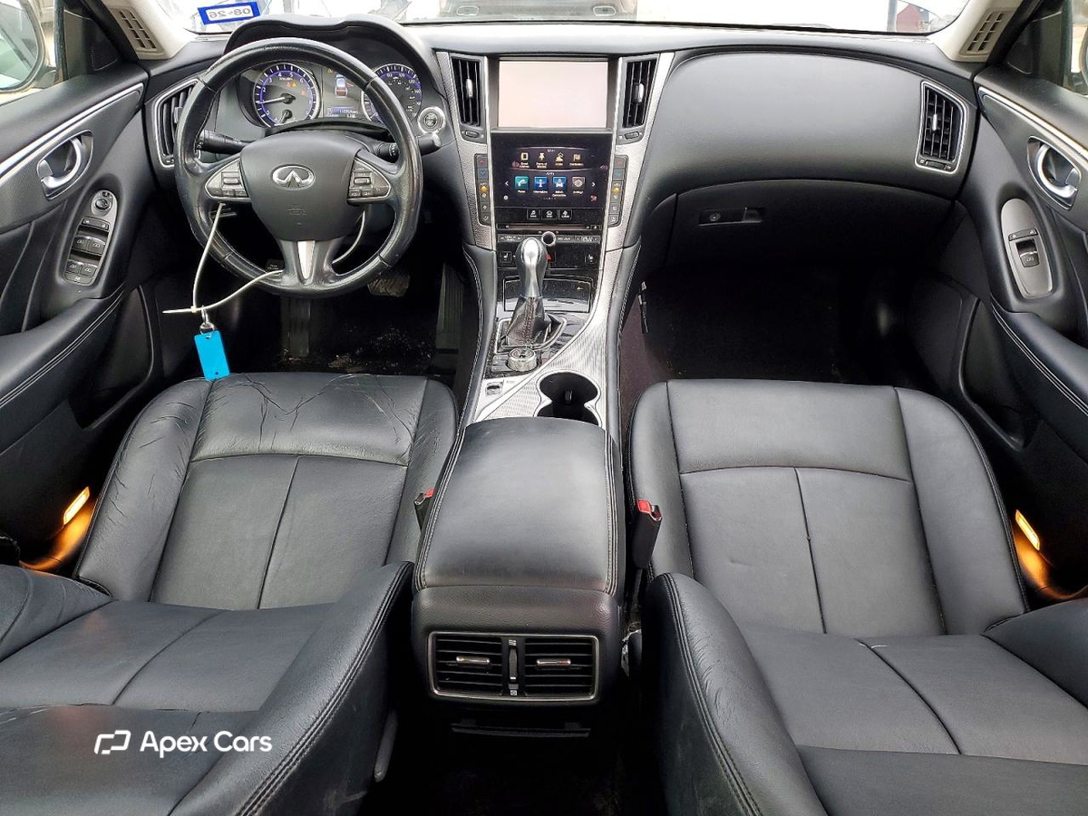 Infiniti Q50 2015