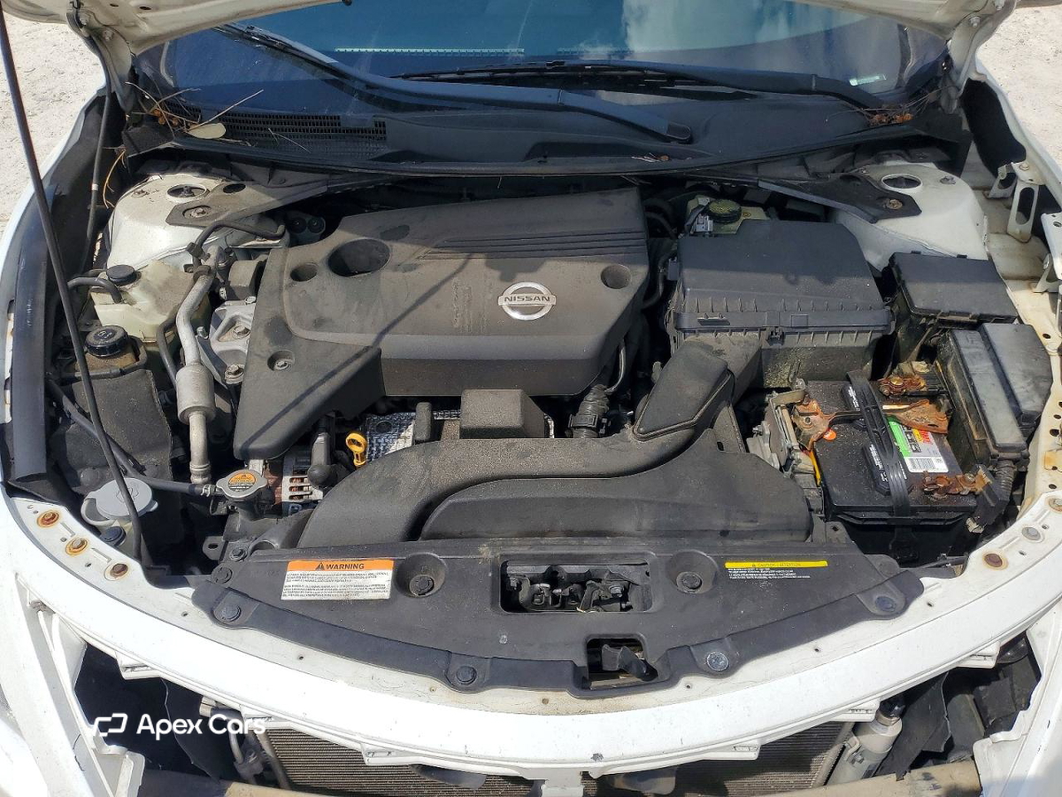Nissan Altima 2014