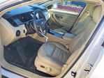Ford Taurus 2016