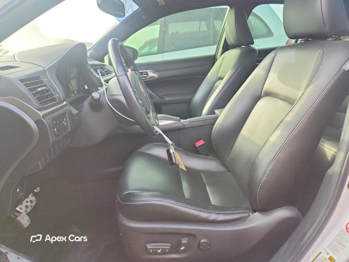 Lexus CT 2015