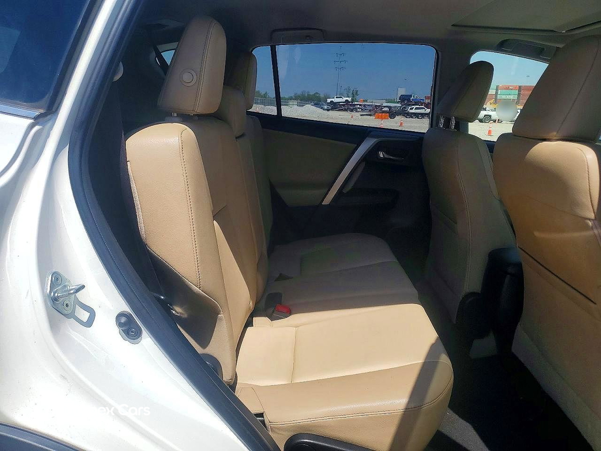 Toyota RAV 4 2015