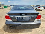 Toyota Camry 2005