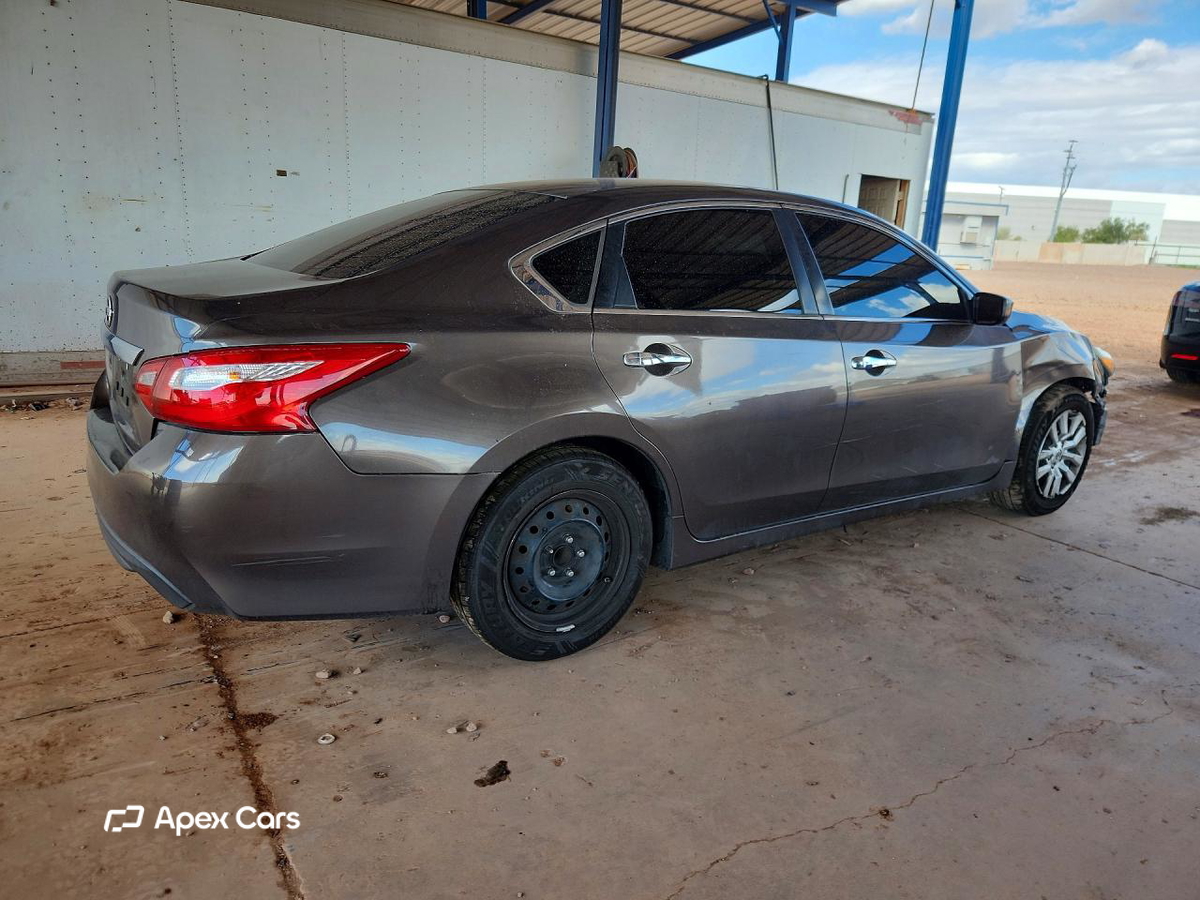 Nissan Altima 2016