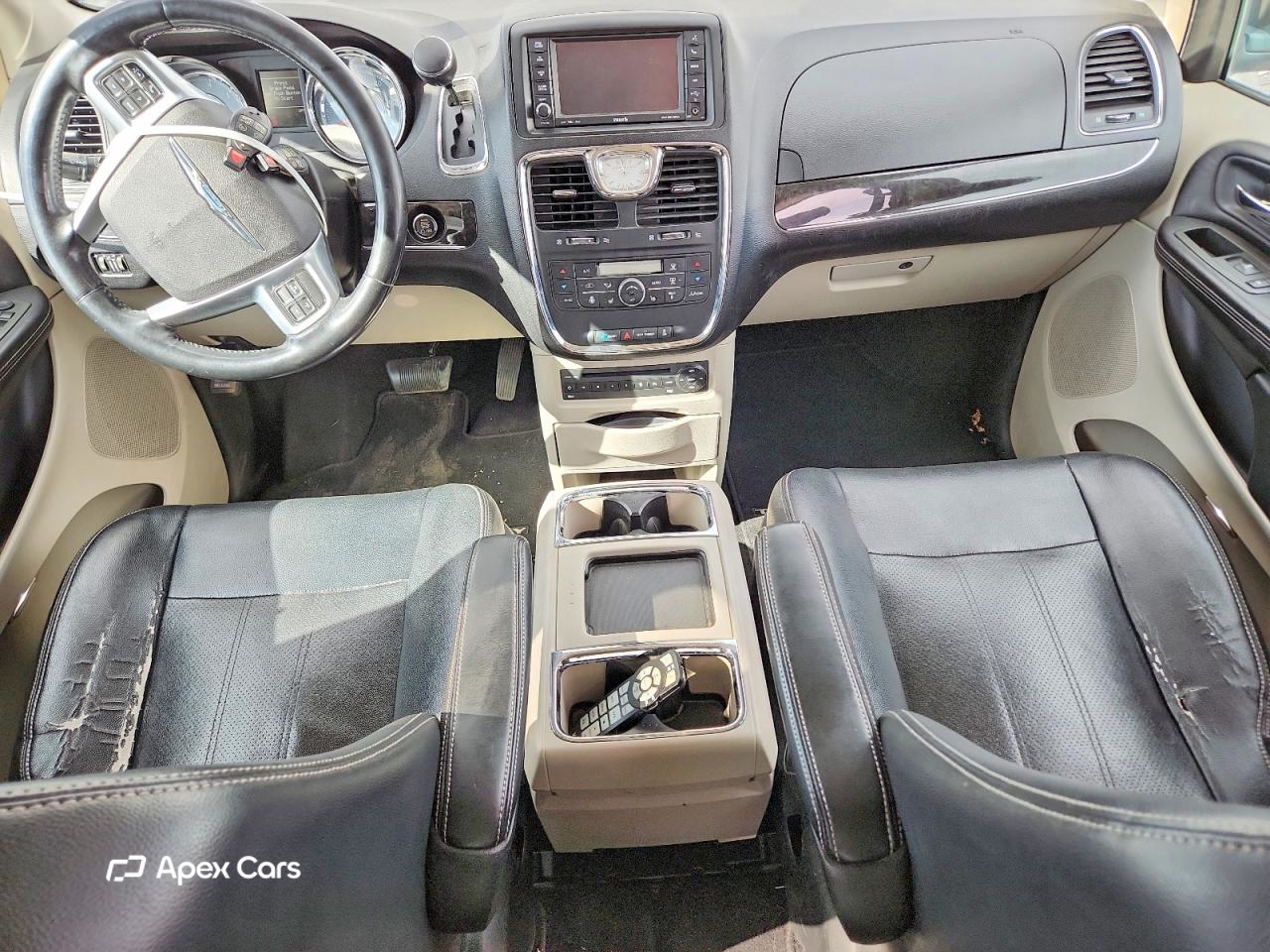 Chrysler Voyager 2013