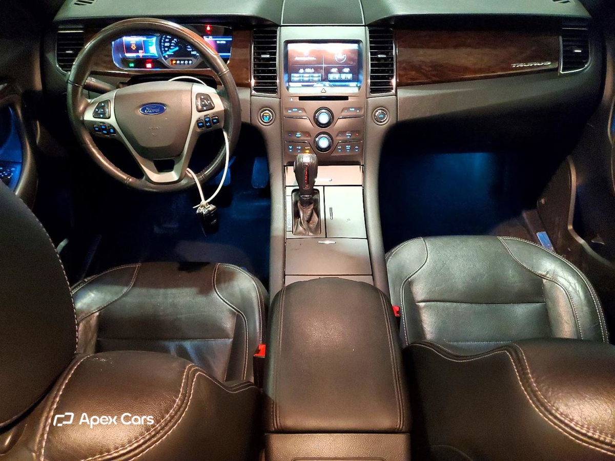 Ford Taurus 2014