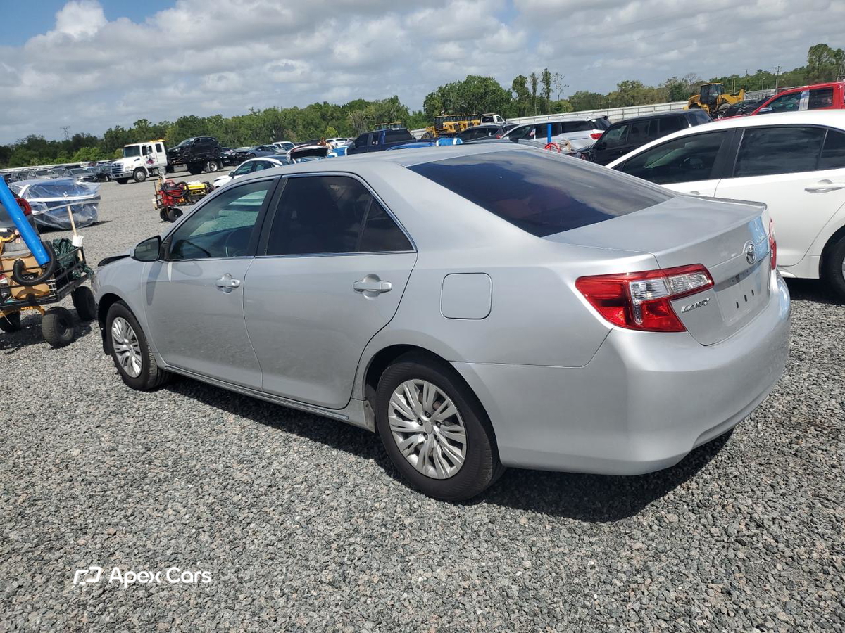 Toyota Camry 2012