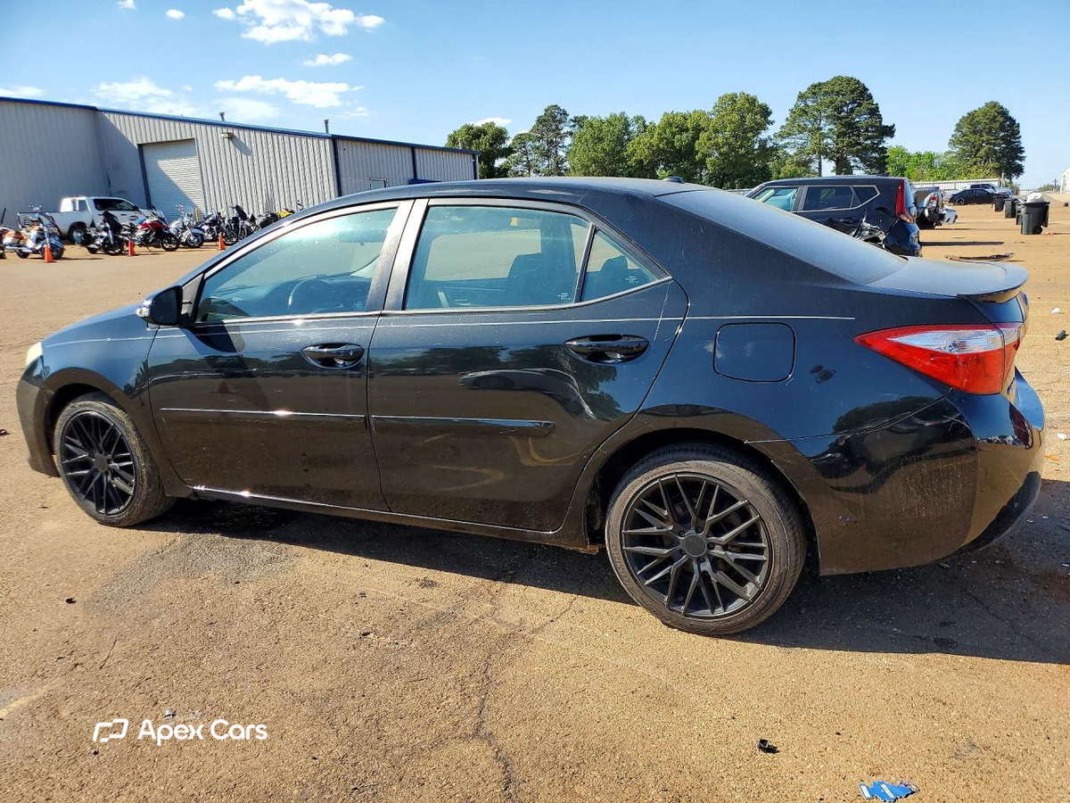 Toyota Corolla 2015