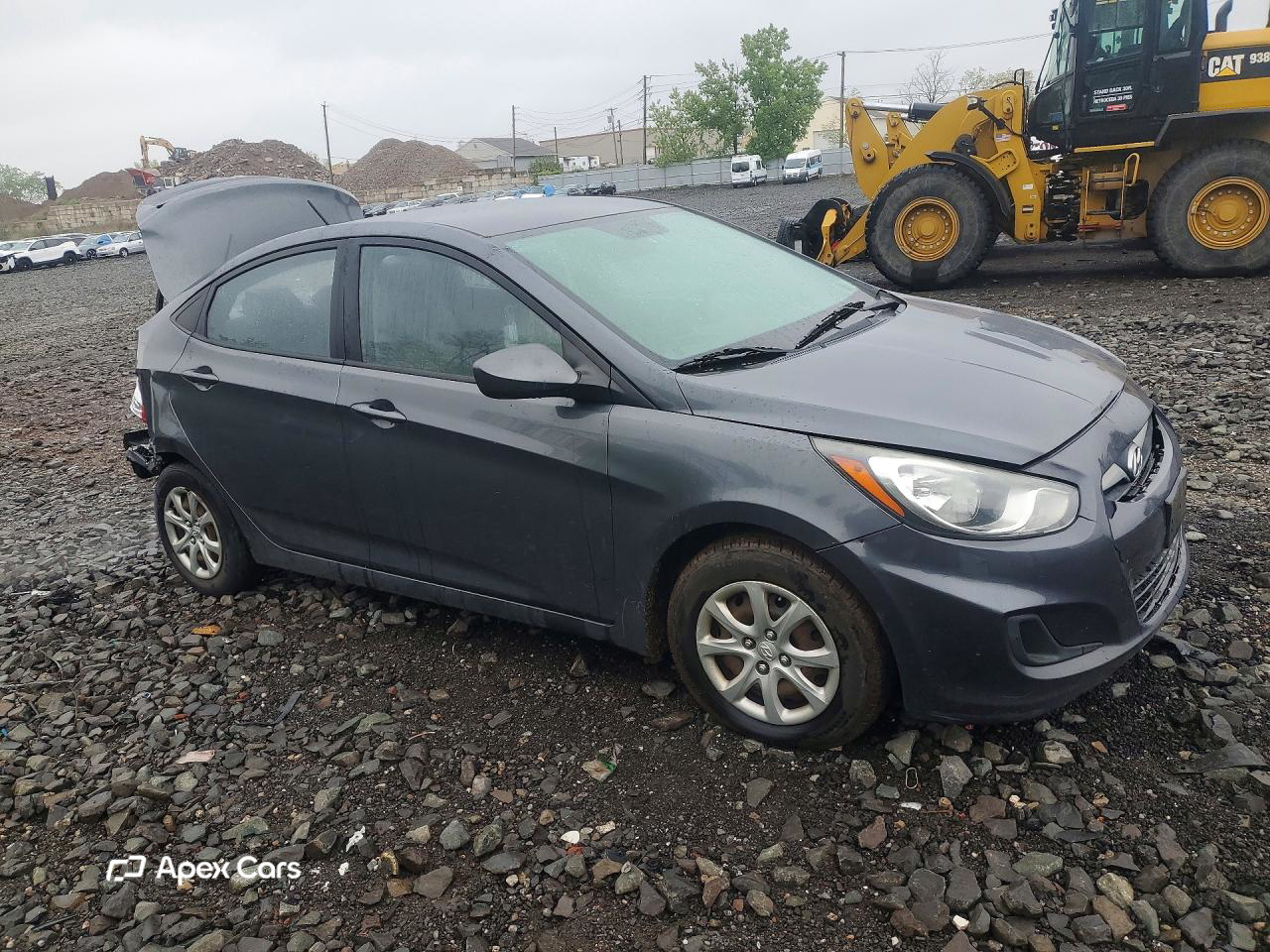 Hyundai Accent 2013
