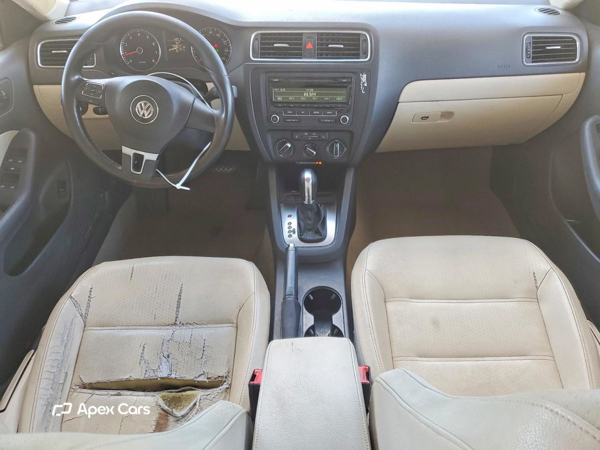 Volkswagen Jetta 2012