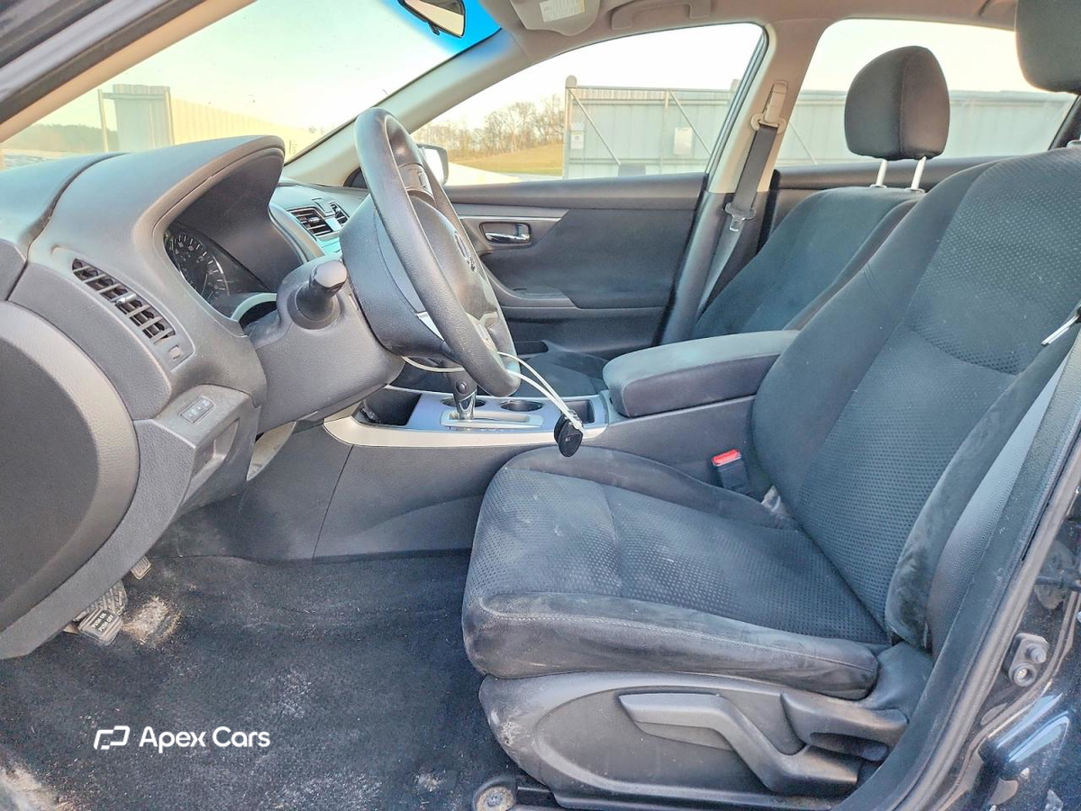 Nissan Altima 2015