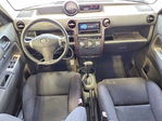Toyota  2005