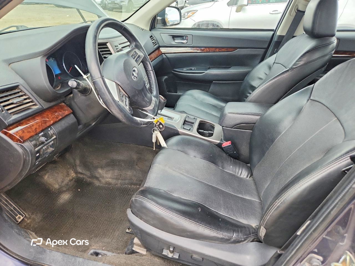 Subaru Legacy 2014