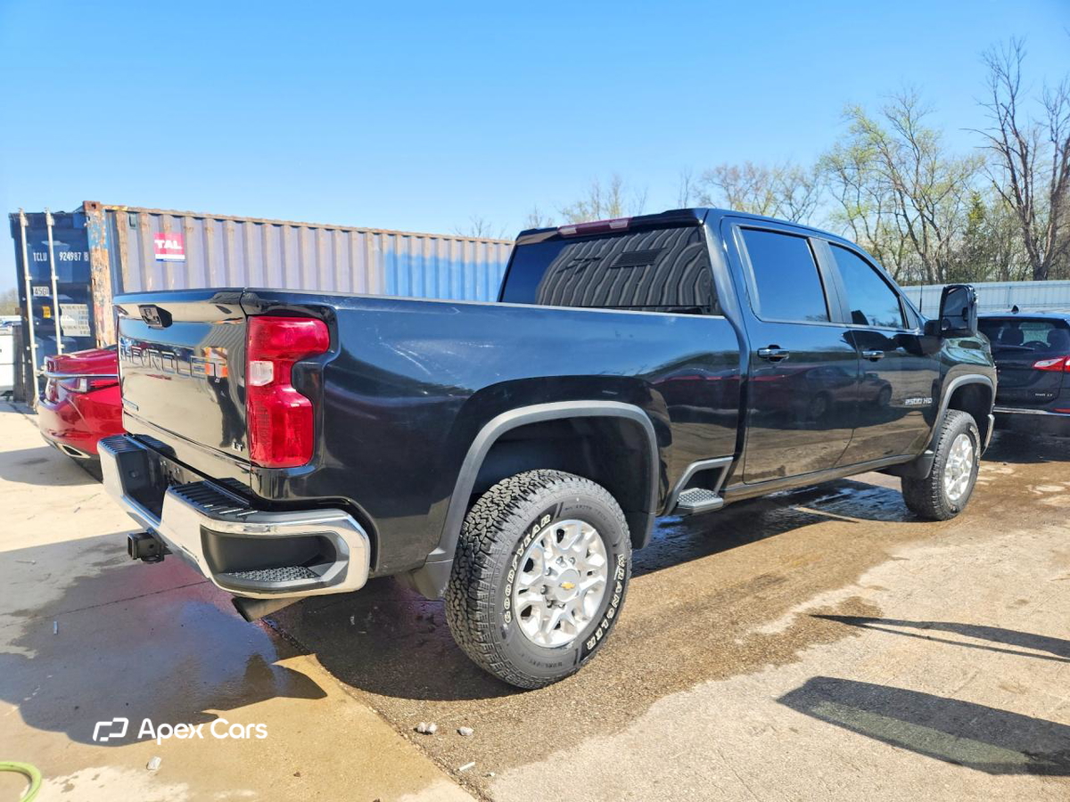 Chevrolet Silverado 2024