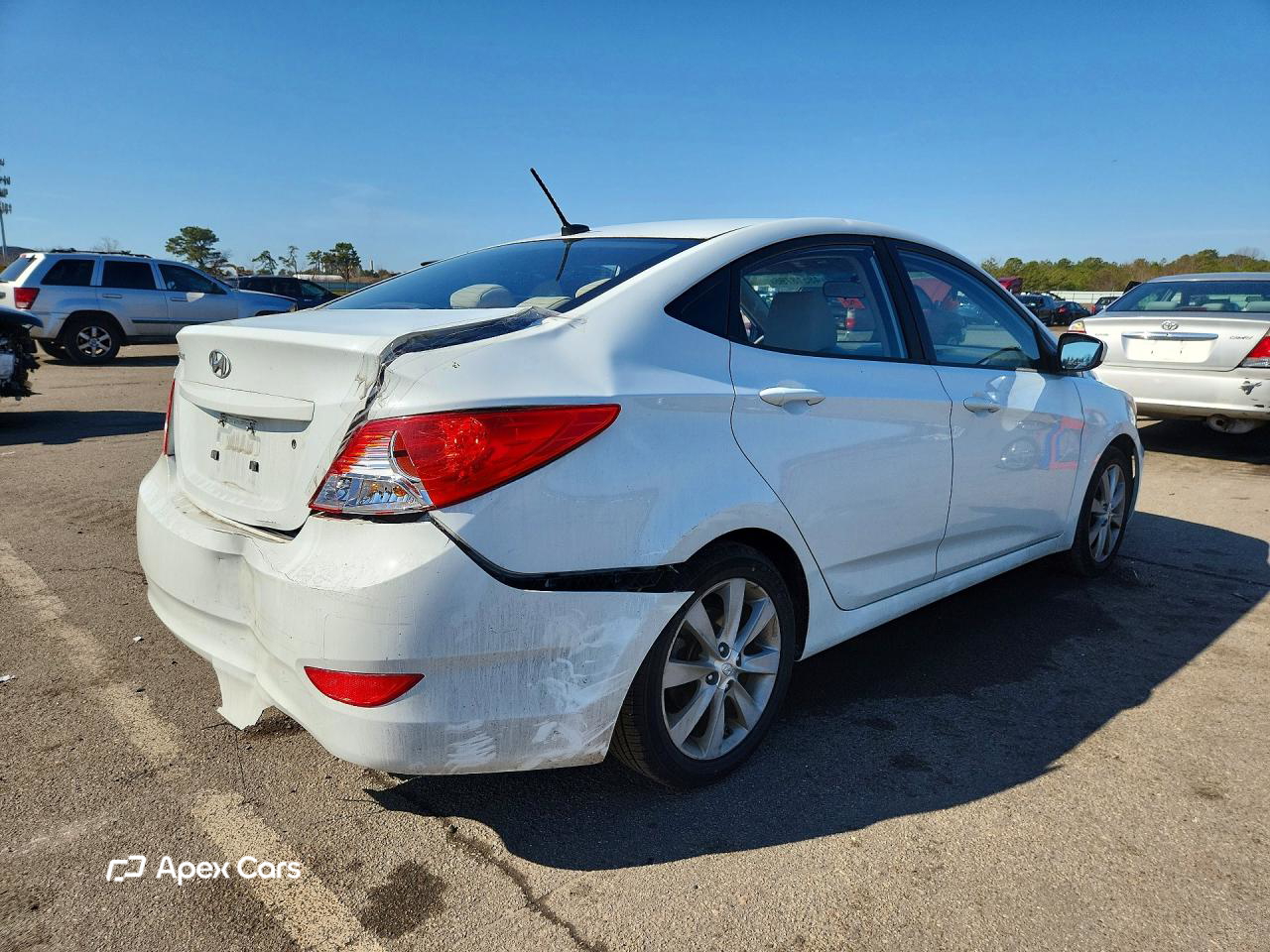 Hyundai Accent 2012