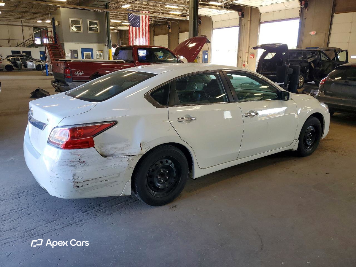 Nissan Altima 2015