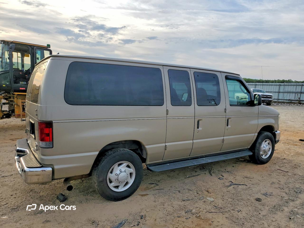 Ford Econoline 2008