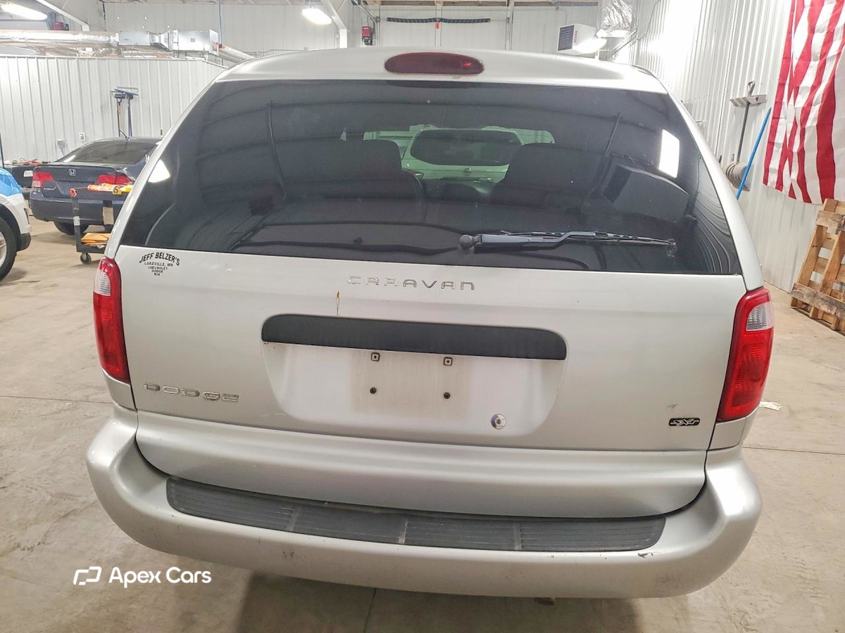 Dodge Caravan 2003