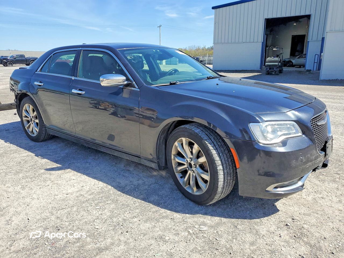 Chrysler 300 2017
