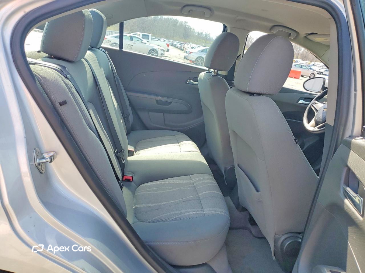 Chevrolet Sonic 2012
