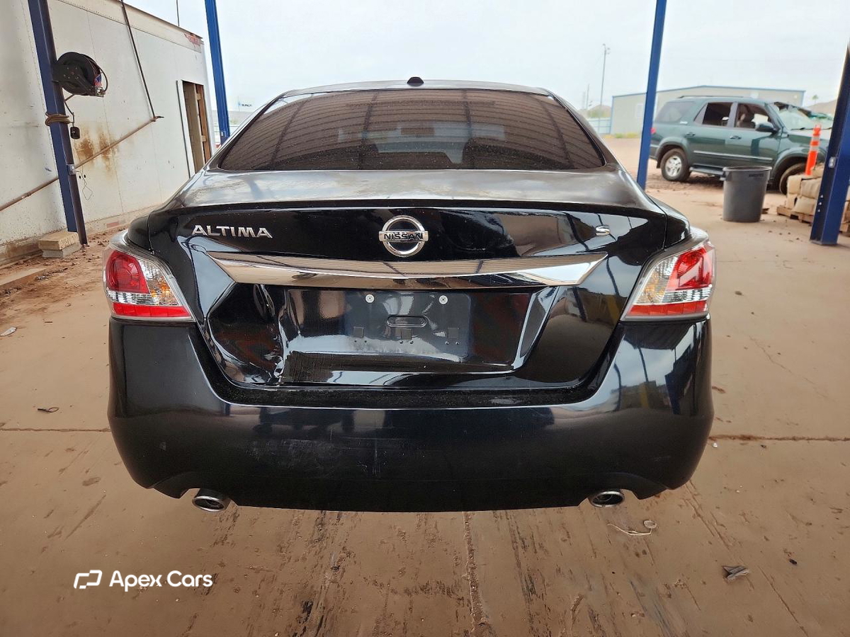 Nissan Altima 2015