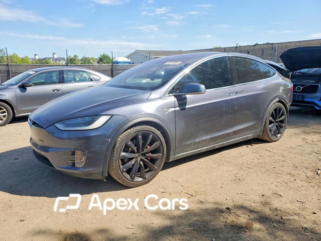 Tesla Model X 2016 - Image 1 of 12