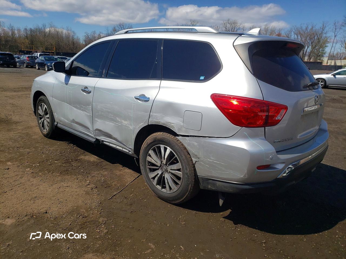 Nissan Pathfinder 2019