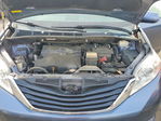 Toyota Sienna 2013