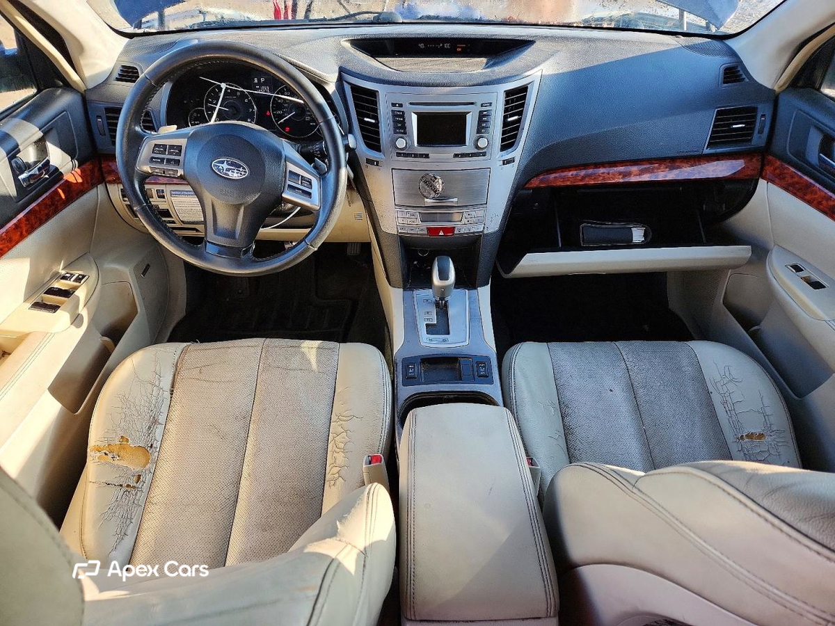 Subaru Outback 2012