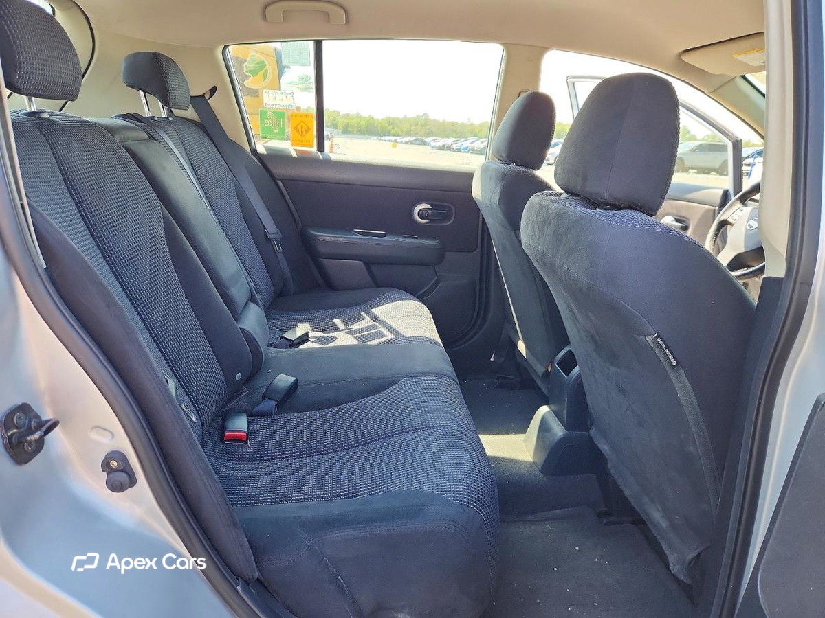 Nissan Versa 2010