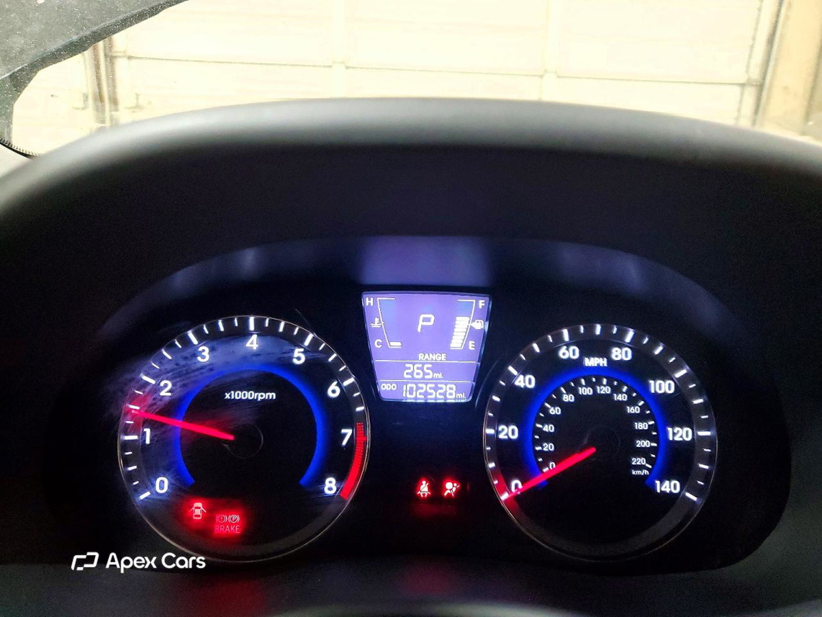 Hyundai Accent 2014