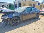 Chrysler 300 2023