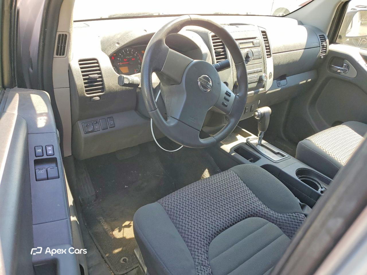 Nissan Navara (Frontier) 2010
