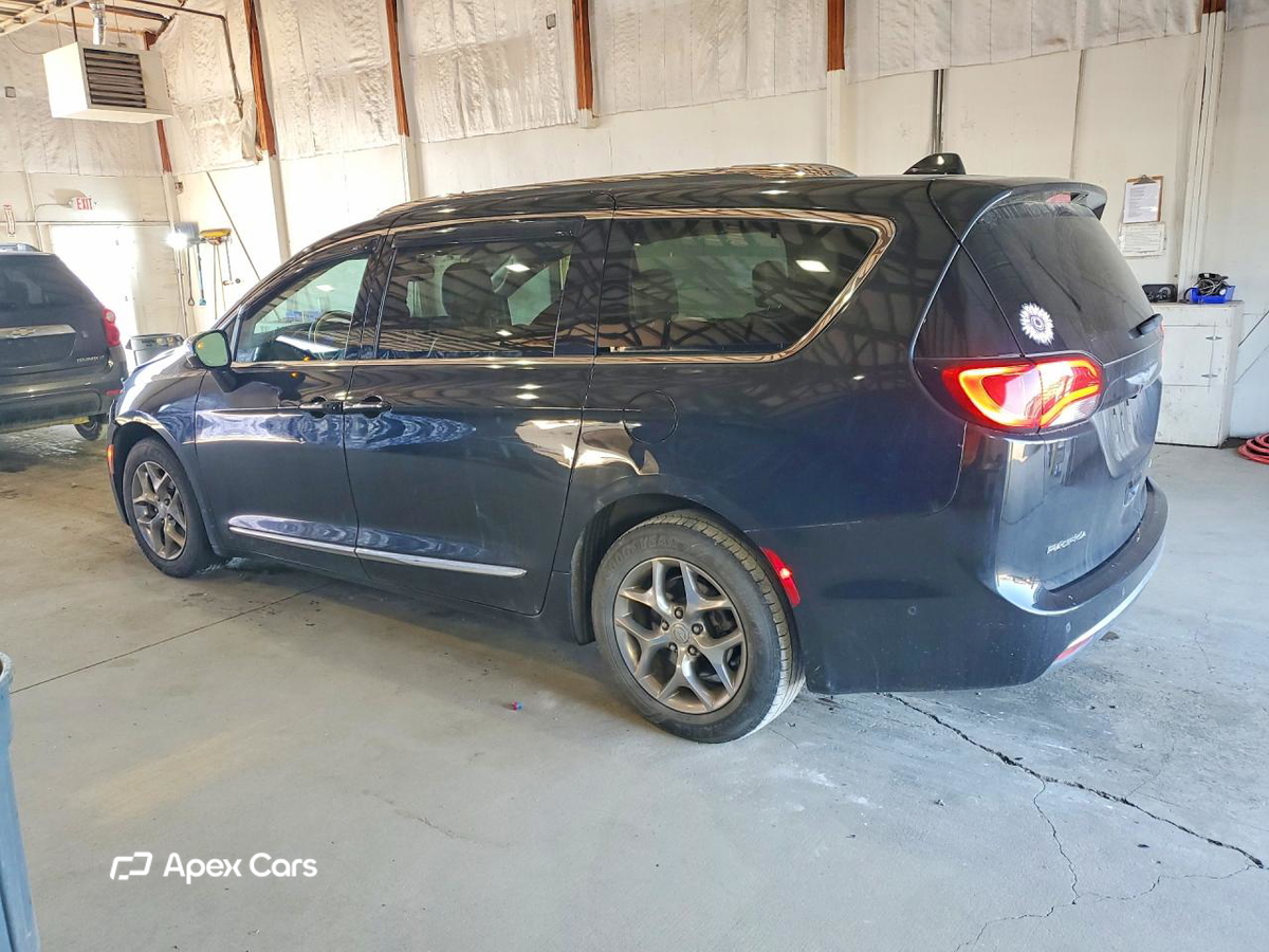 Chrysler Pacifica 2017