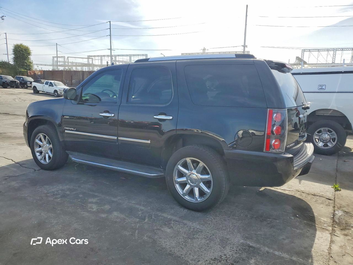 GMC Yukon 2013
