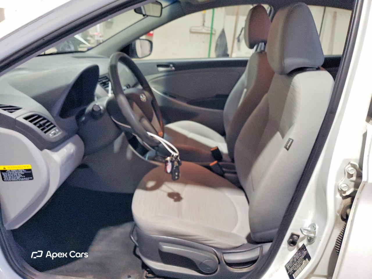 Hyundai Accent 2015