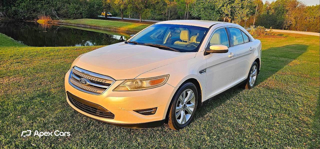 Ford Taurus 2011