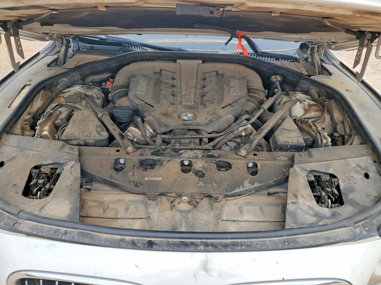BMW Series 7 2015