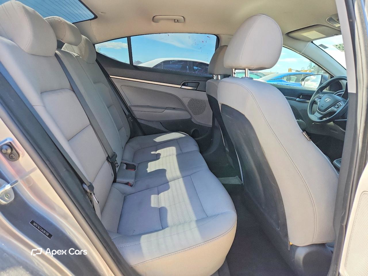 Hyundai Elantra 2018
