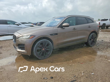 Jaguar F-Pace 2017 - Image 1 of 13