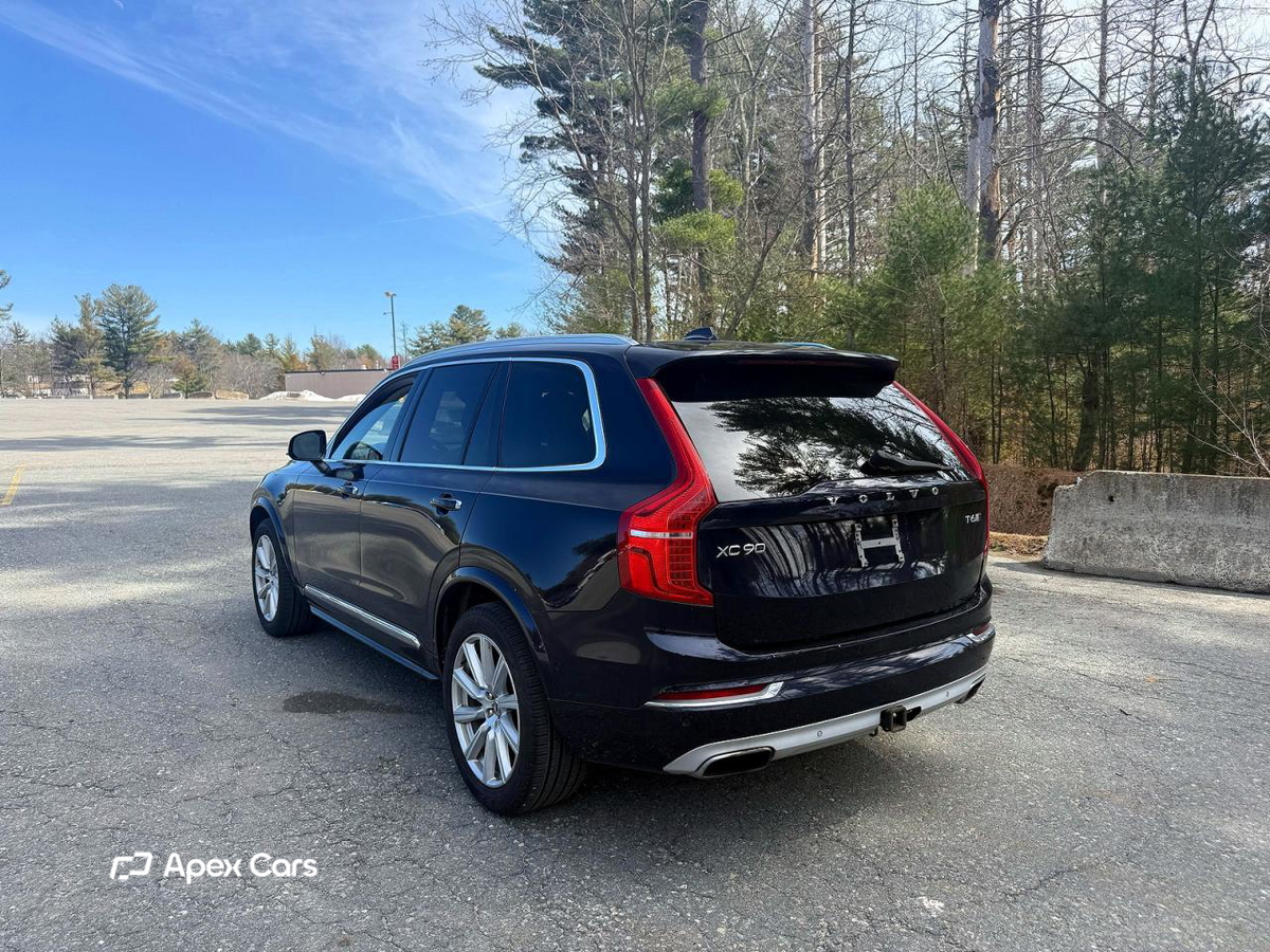 Volvo XC90 2016